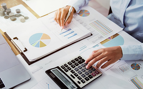 ?？诔闪⒓瘓F公司的基本條件