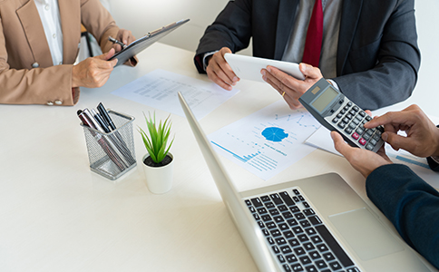 ?？谧?cè)便利店所需的證件與材料